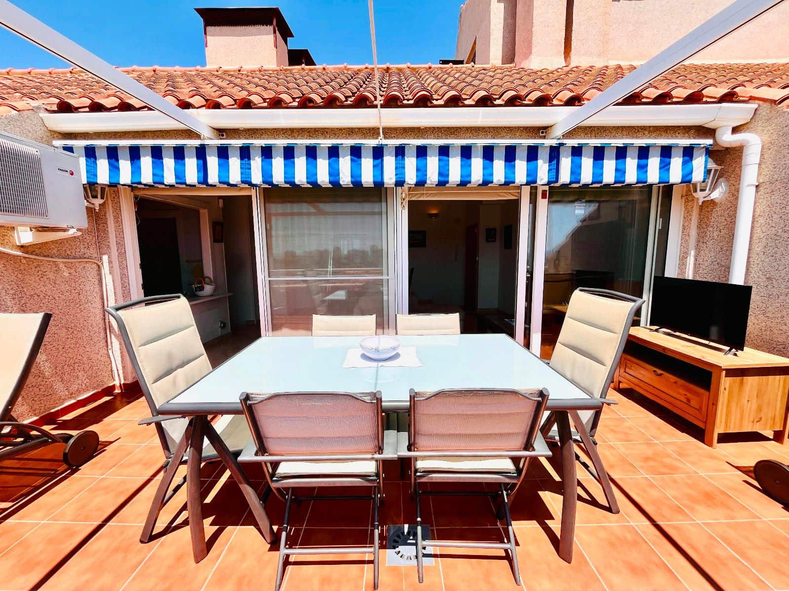 3 makuuhuone Kattohuoneisto myytävänä paikassa Dehesa de Campoamor mukana uima-altaan 
autotalli - 249 000 € (Ref: 9237345)