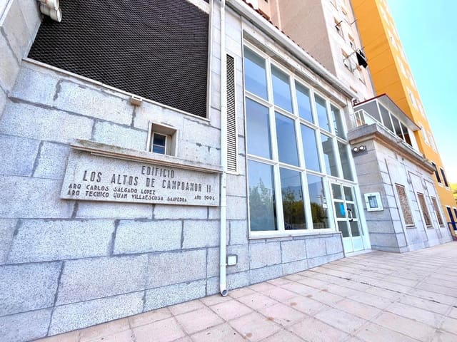 3 makuuhuone Kattohuoneisto myytävänä paikassa Dehesa de Campoamor, Orihuela mukana uima-altaan 
autotalli - 249 000 € (Ref: 9237345)