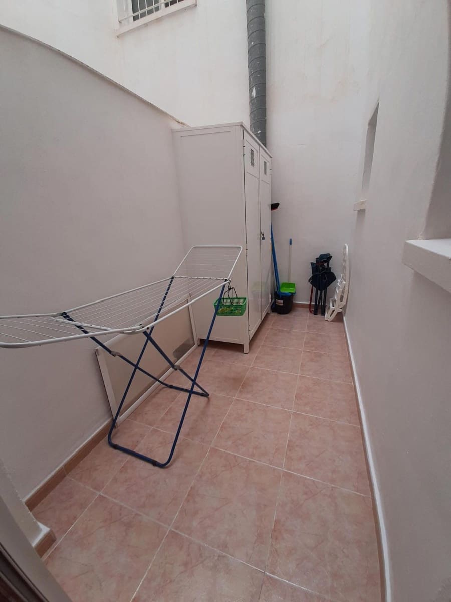 2 chambre Appartement à vendre à Torrevieja avec piscine - 135 000 € (Ref: 9237355)