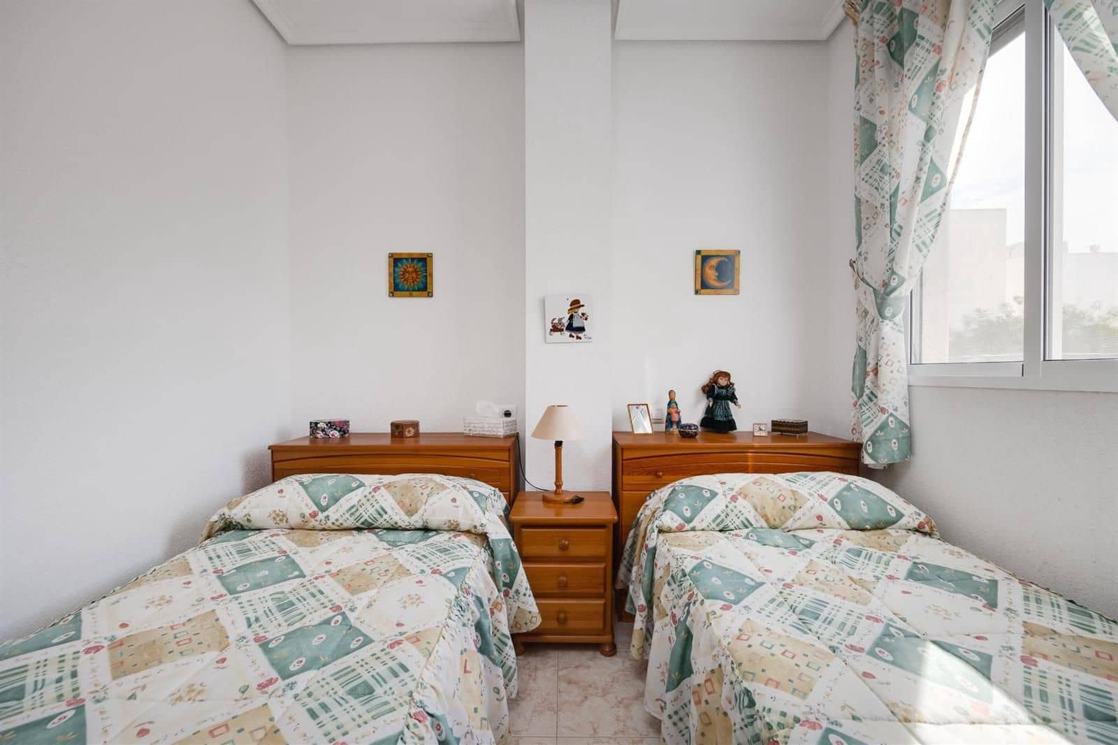 2 bedroom Flat for sale in Torrevieja - € 169,900 (Ref: 9237359)