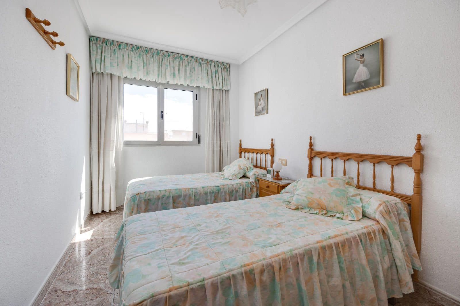 4 sovrum Lägenhet till salu i Guardamar del Segura med garage - 179 969 € (Ref: 9237366)