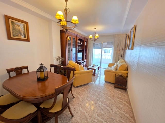 Piso de 3 habitaciones en Avenida Habaneras - Curva de Palangre, Torrevieja en venta - 167.500 € (Ref: 9237369)