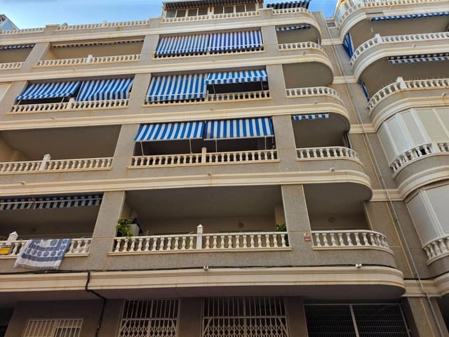 Piso de 3 habitaciones en Avenida Habaneras - Curva de Palangre, Torrevieja en venta - 167.500 € (Ref: 9237369)