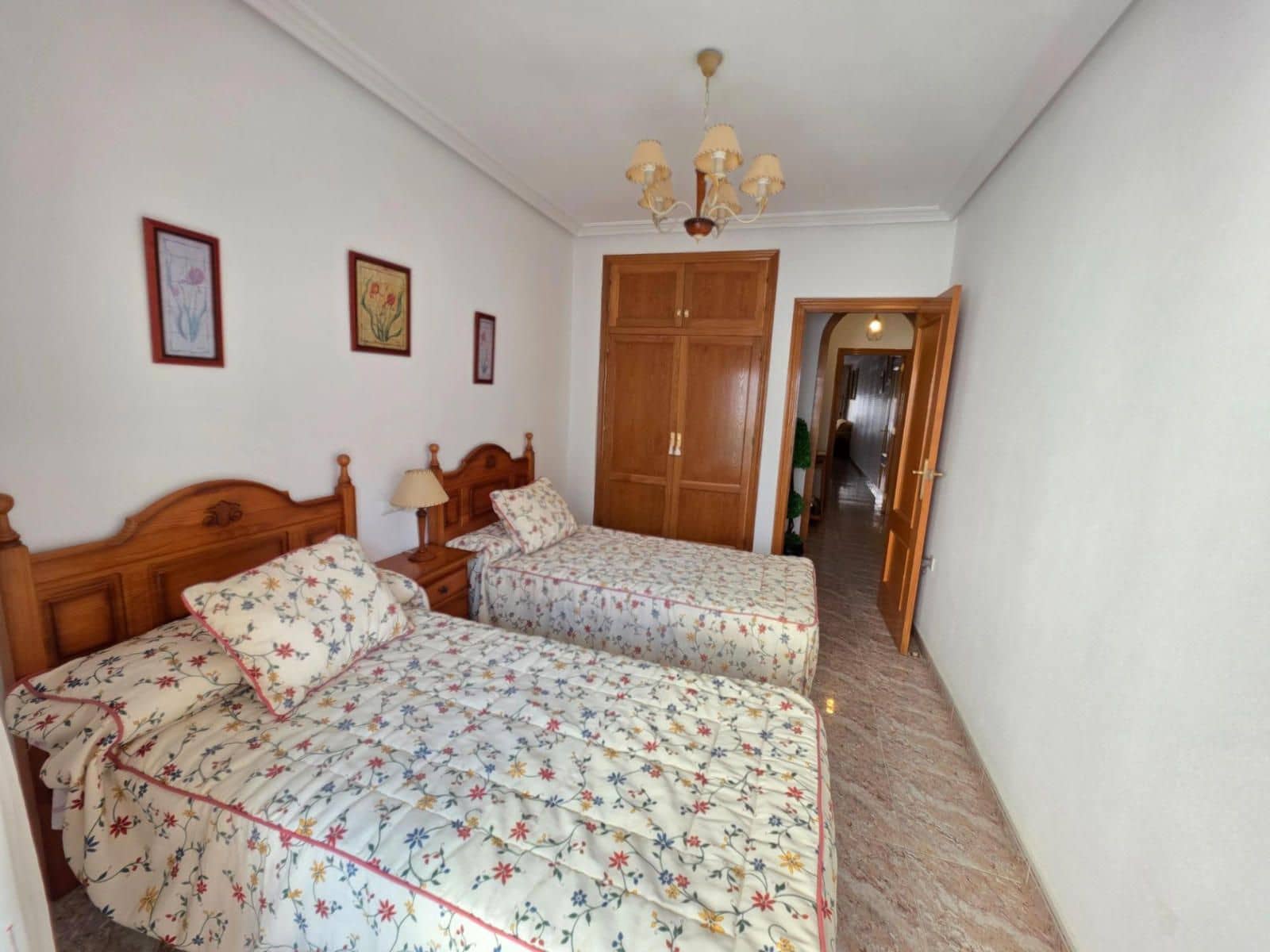 3 sypialnia Mieszkanie na sprzedaż w Torrevieja - 167 500 € (Ref: 9237369)