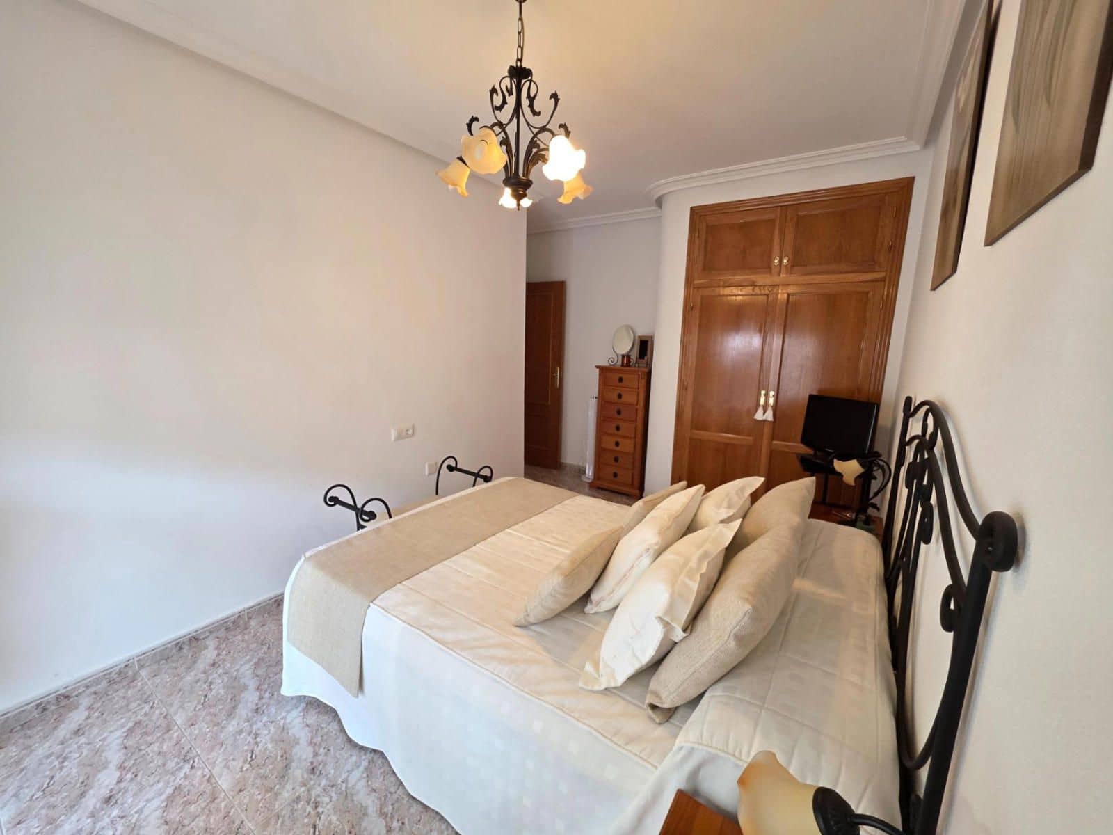 3 sypialnia Mieszkanie na sprzedaż w Torrevieja - 167 500 € (Ref: 9237369)