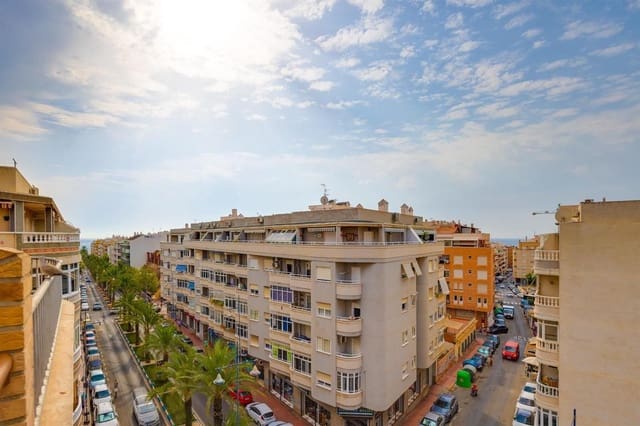 2 quarto Penthouse para venda em Avenida Habaneras - Curva de Palangre, Torrevieja com garagem - 179 900 € (Ref: 9237391)