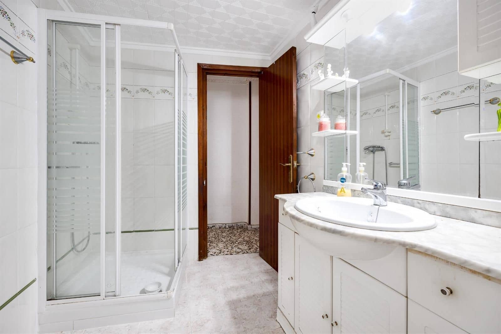 3 makuuhuone Asunto myytävänä paikassa Torrevieja - 159 900 € (Ref: 9237394)