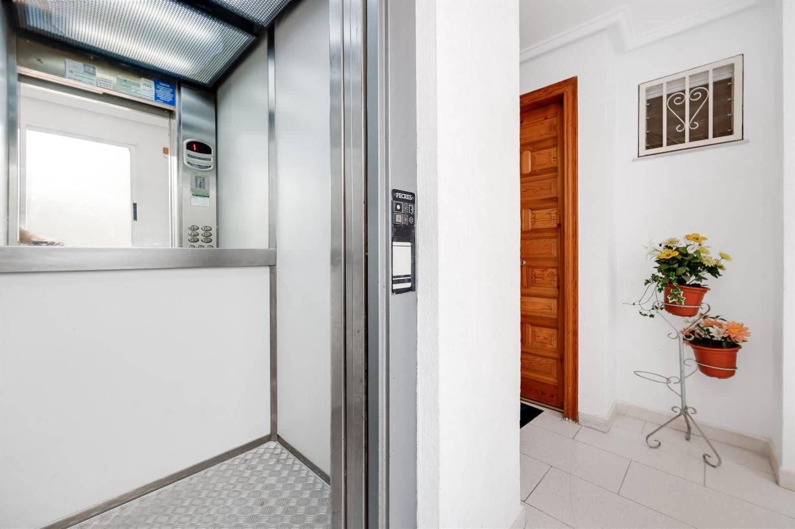 2 soverom Leilighet til salgs i Torrevieja - € 150 200 (Ref: 9237399)