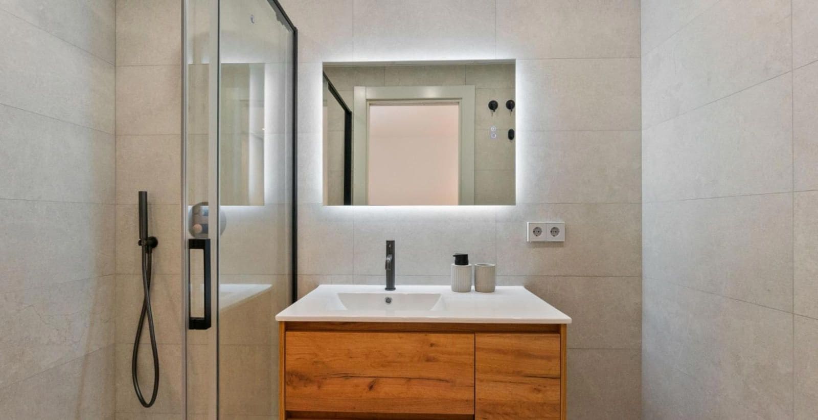 3 Zimmer Wohnung zu verkaufen in Torrevieja mit Garage - 319.000 € (Ref: 9237401)