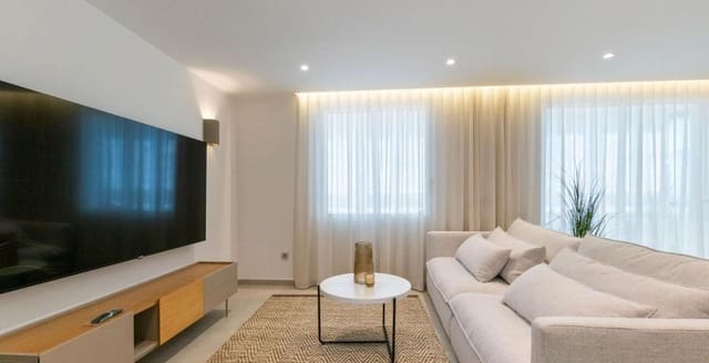 3 Zimmer Wohnung zu verkaufen in Playa del Acequión, Torrevieja mit Garage - 319.000 € (Ref: 9237401)