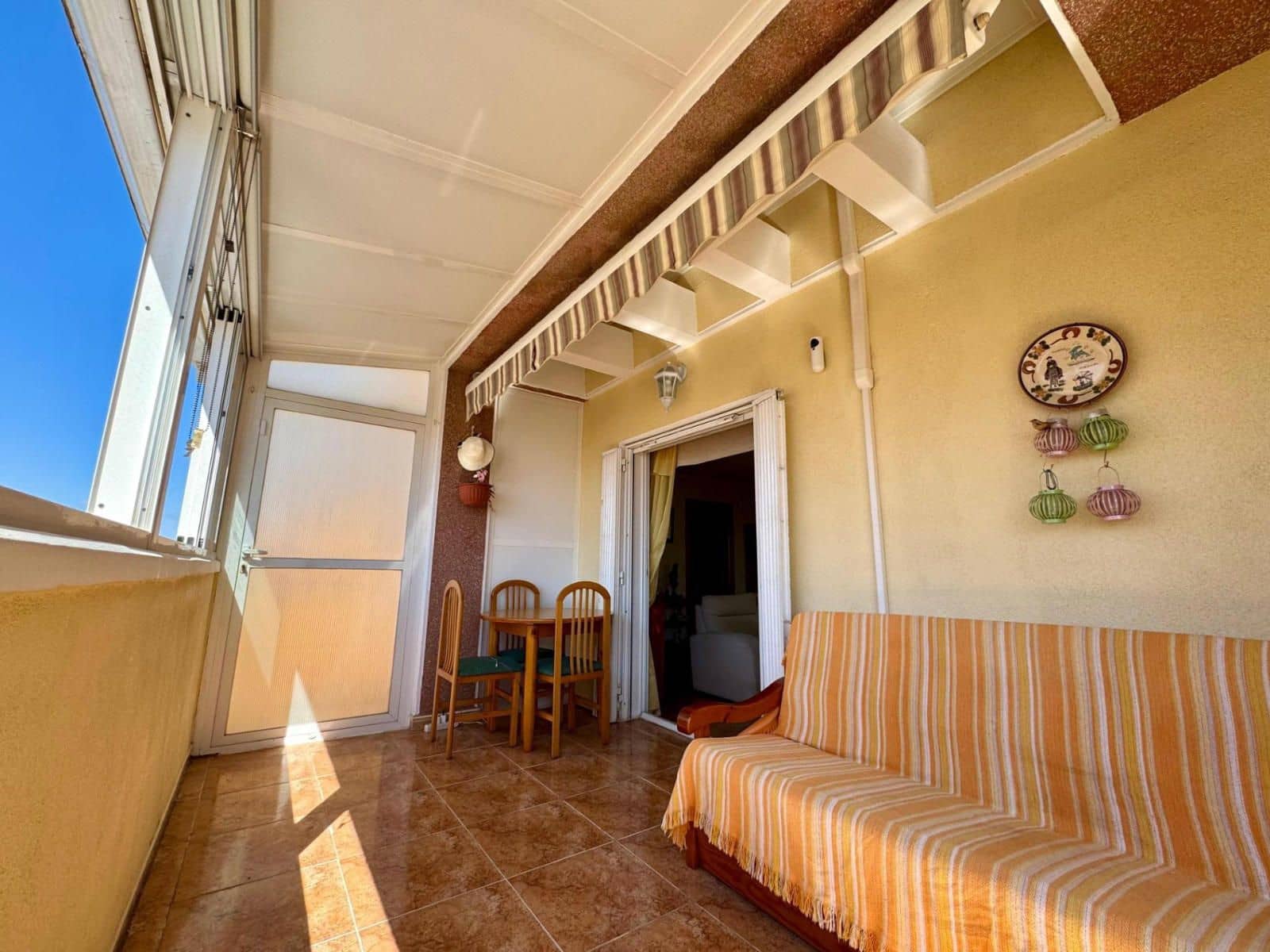 2 soveværelse Penthouse til salg i Torrevieja med swimmingpool - € 149.900 (Ref: 9237402)