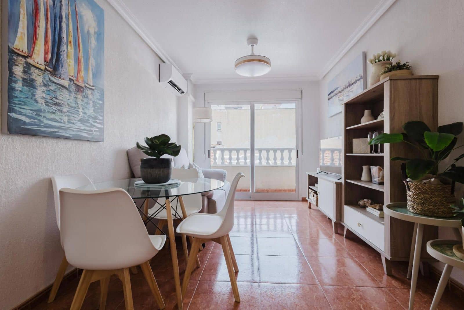 2 sypialnia Mieszkanie na sprzedaż w Torrevieja - 139 000 € (Ref: 9237404)