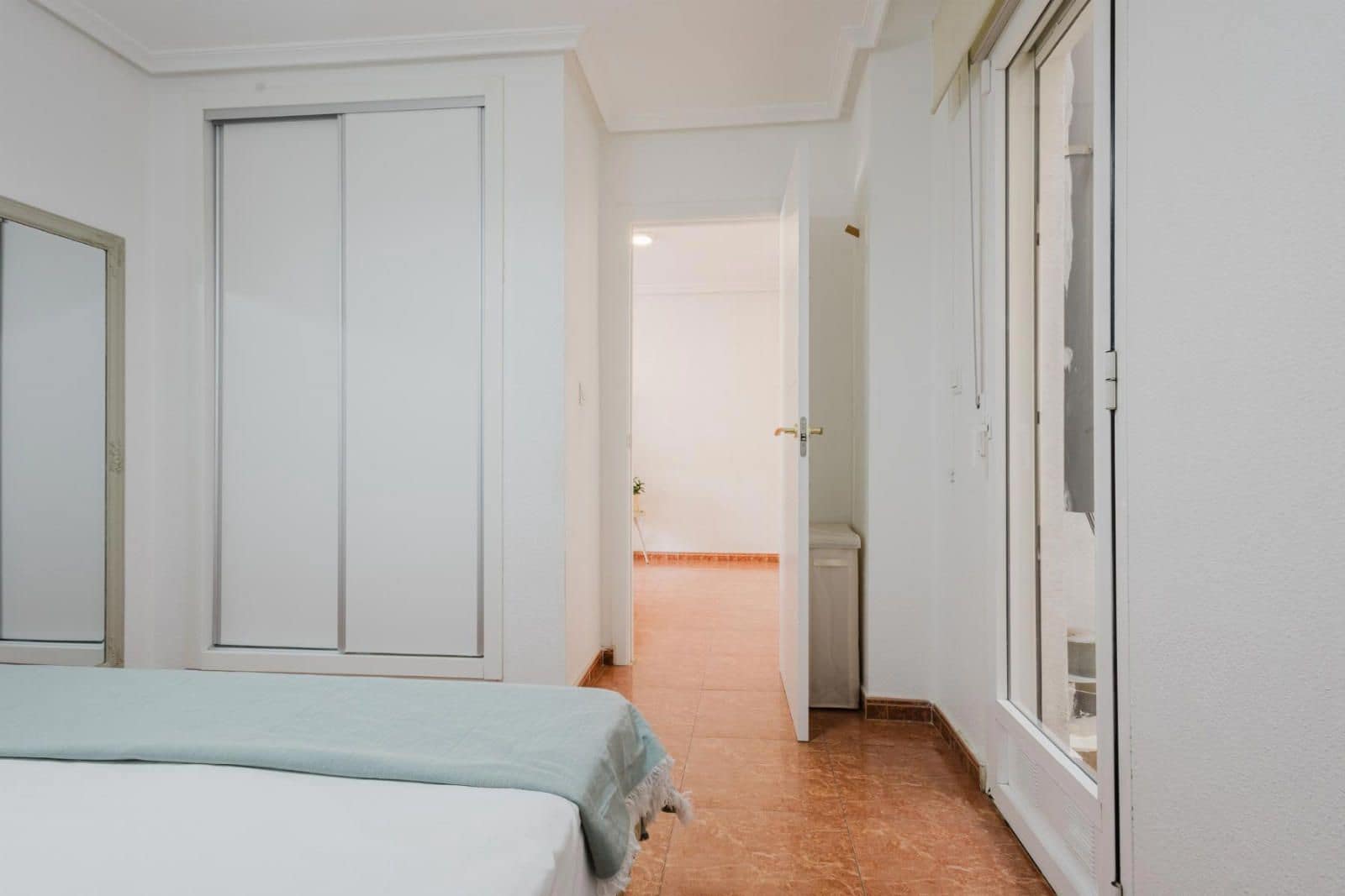 2 sypialnia Mieszkanie na sprzedaż w Torrevieja - 139 000 € (Ref: 9237404)