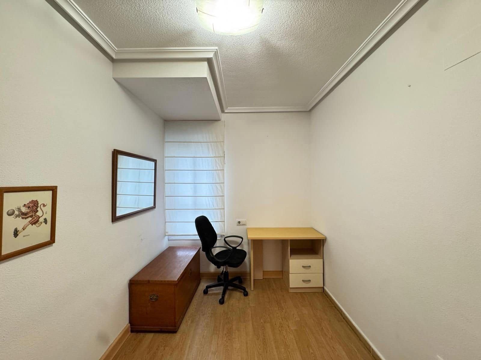 Piso de 3 habitaciones en Torrevieja en venta - 154.900 € (Ref: 9237405)