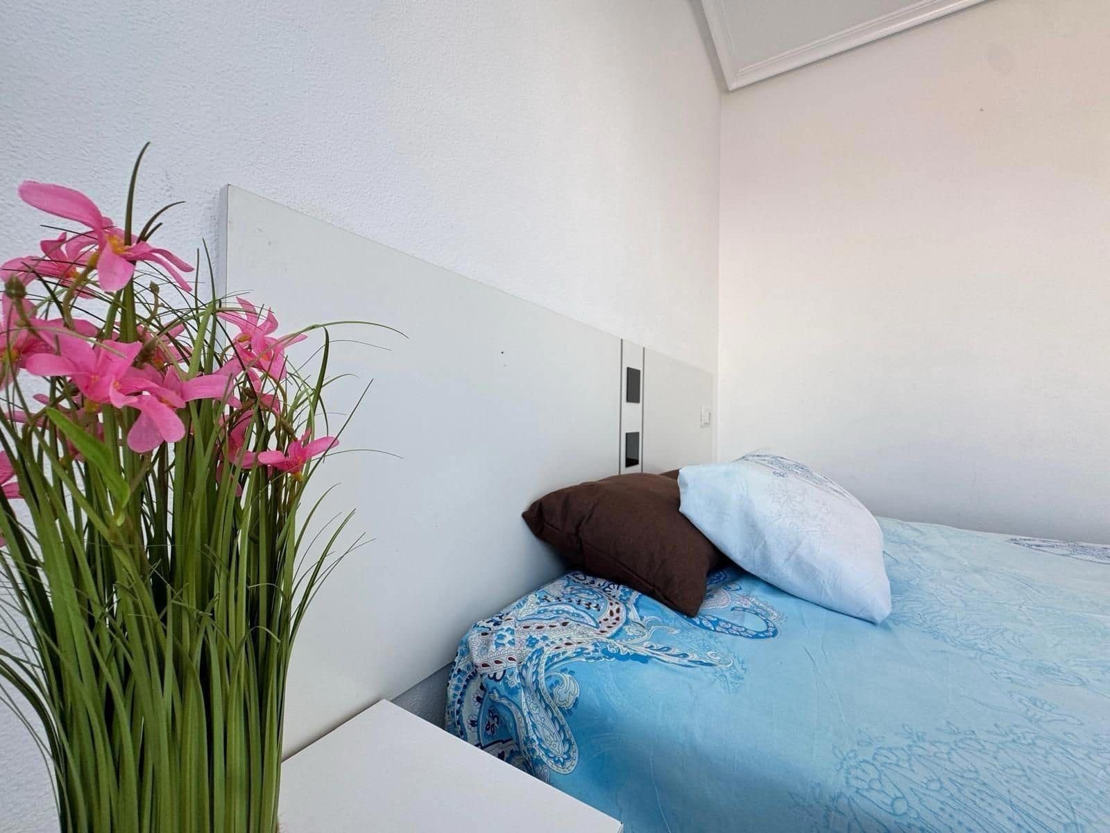 Piso de 3 habitaciones en Torrevieja en venta - 154.900 € (Ref: 9237405)