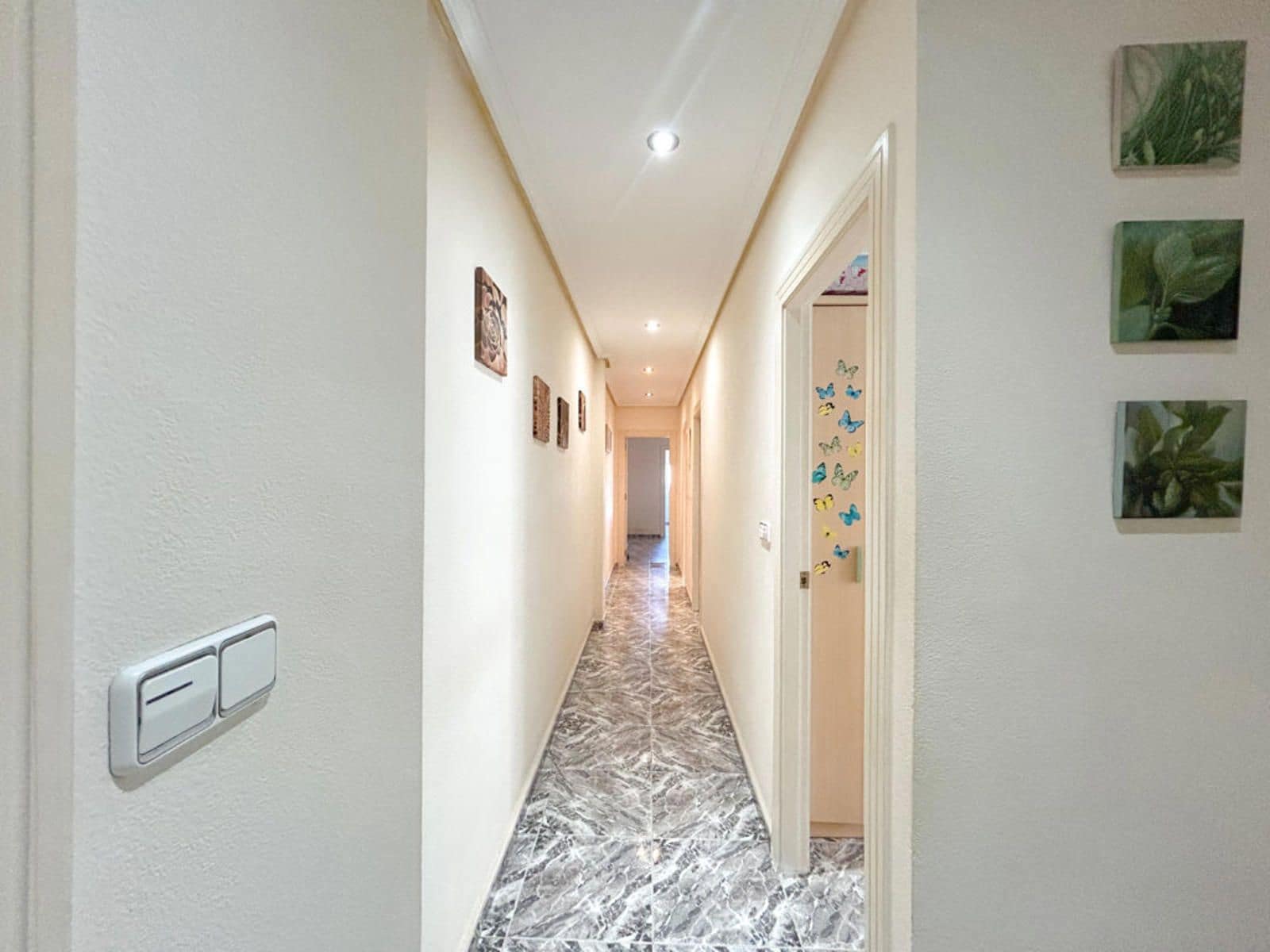 3 makuuhuone Kattohuoneisto myytävänä paikassa Torrevieja - 217 000 € (Ref: 9237407)