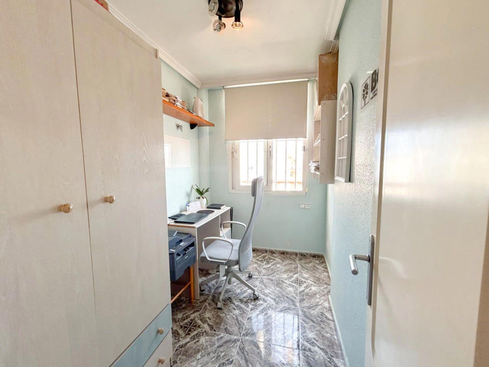 3 makuuhuone Kattohuoneisto myytävänä paikassa Torrevieja - 217 000 € (Ref: 9237407)