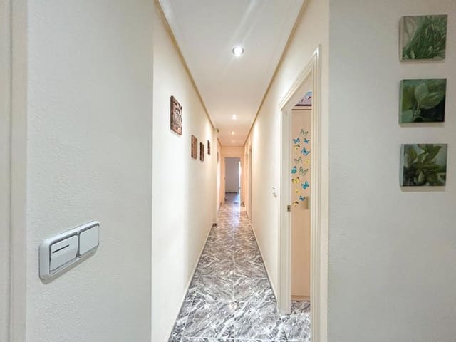 3 quarto Penthouse para venda em Parque de las Naciones, Torrevieja - 217 000 € (Ref: 9237407)