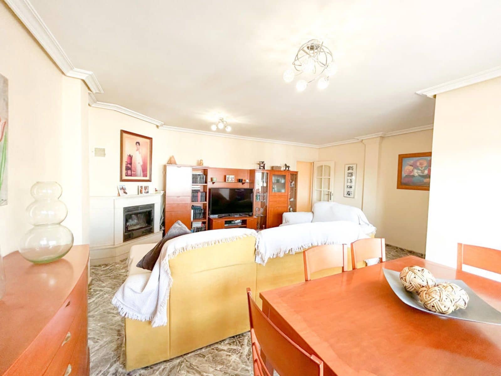 3 makuuhuone Kattohuoneisto myytävänä paikassa Torrevieja - 217 000 € (Ref: 9237407)