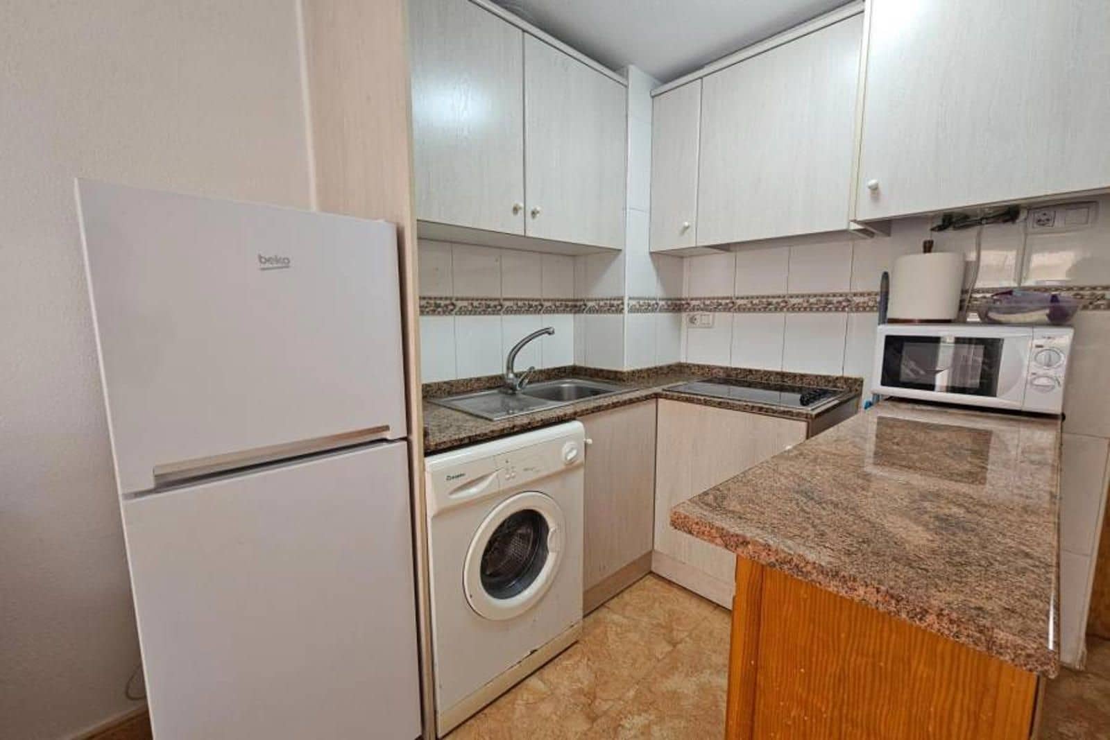 1 soveværelse Lejlighed til salg i Torrevieja - € 85.000 (Ref: 9237409)