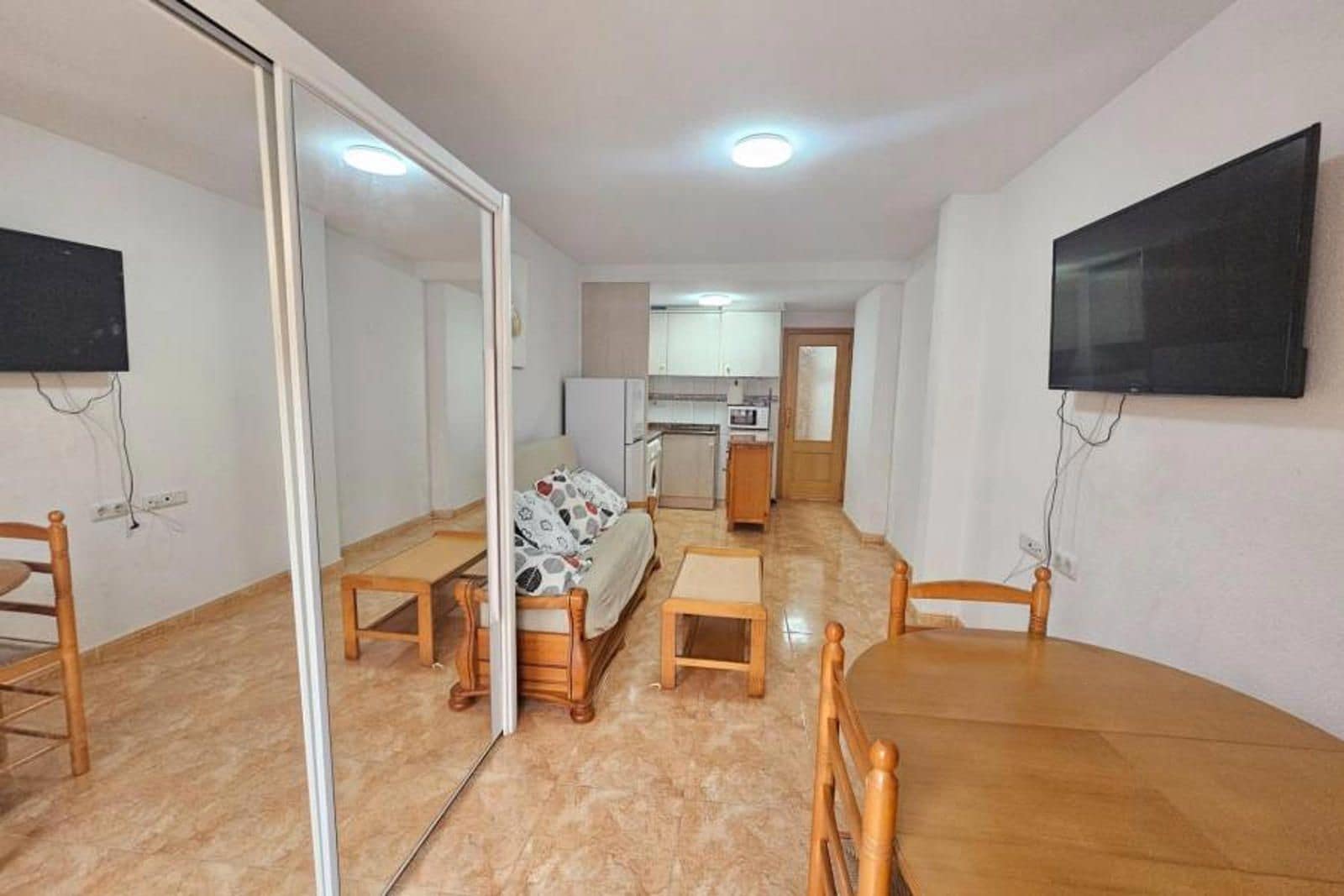 1 soveværelse Lejlighed til salg i Torrevieja - € 85.000 (Ref: 9237409)