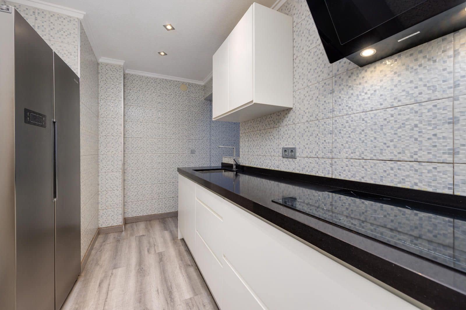 3 chambre Appartement à vendre à Torrevieja avec piscine - 249 969 € (Ref: 9237424)