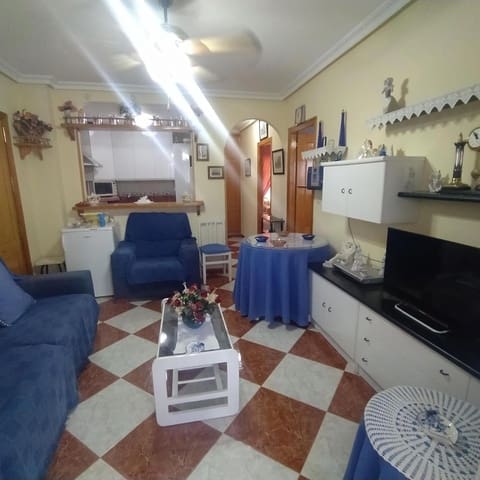 2 bedroom Flat for sale in Los Europeos, Torrevieja with pool - € 155,000 (Ref: 9237425)