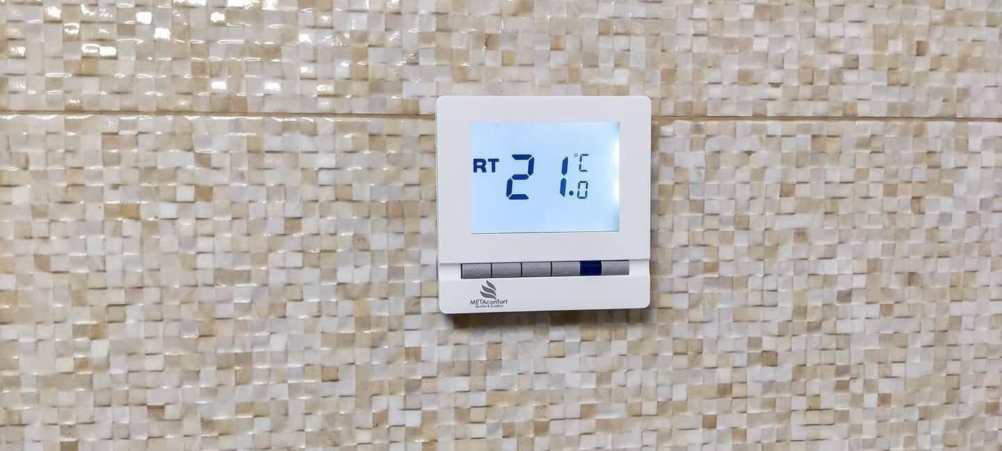 2 makuuhuone Asunto myytävänä paikassa Torrevieja mukana uima-altaan 
autotalli - 269 990 € (Ref: 9237428)