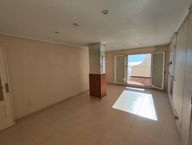 5 soveværelse Penthouse til salg i Las Piscinas Naturales, Torrevieja med garage - € 660.000 (Ref: 9237446)