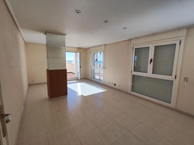 5 soveværelse Penthouse til salg i Las Piscinas Naturales, Torrevieja med garage - € 660.000 (Ref: 9237446)