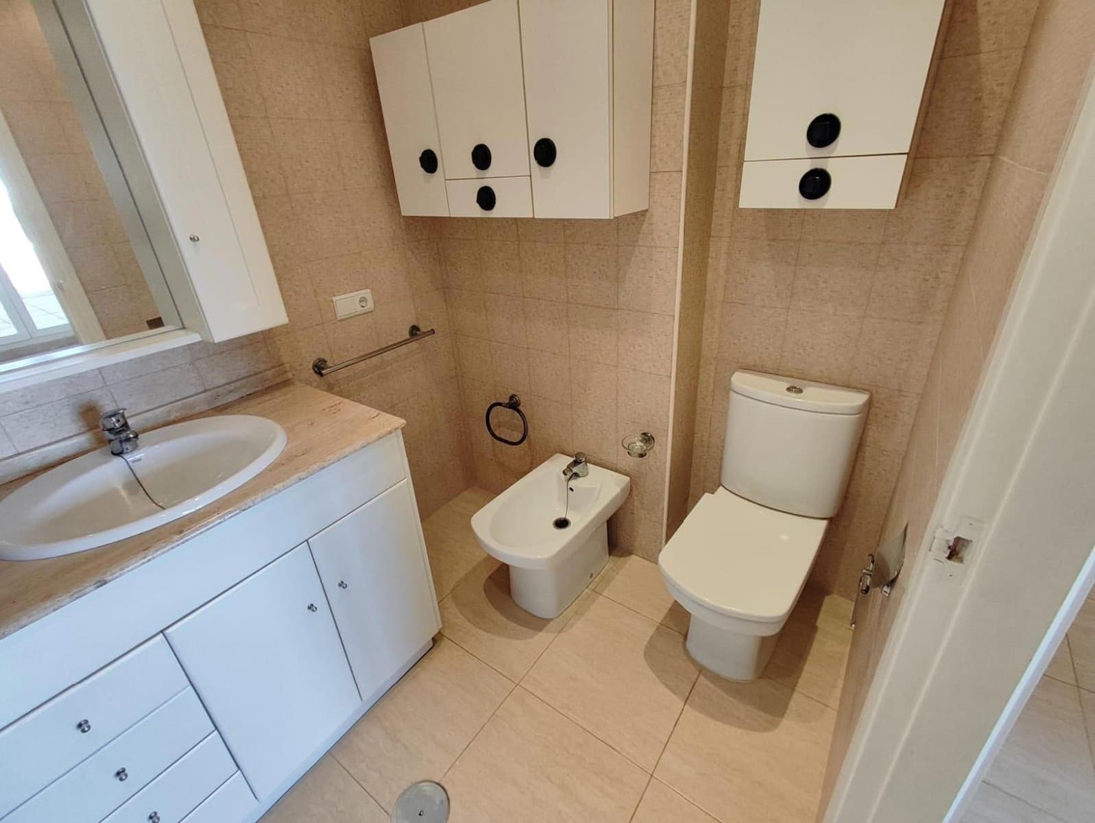 5 Zimmer Penthouse zu verkaufen in Torrevieja mit Garage - 660.000 € (Ref: 9237446)