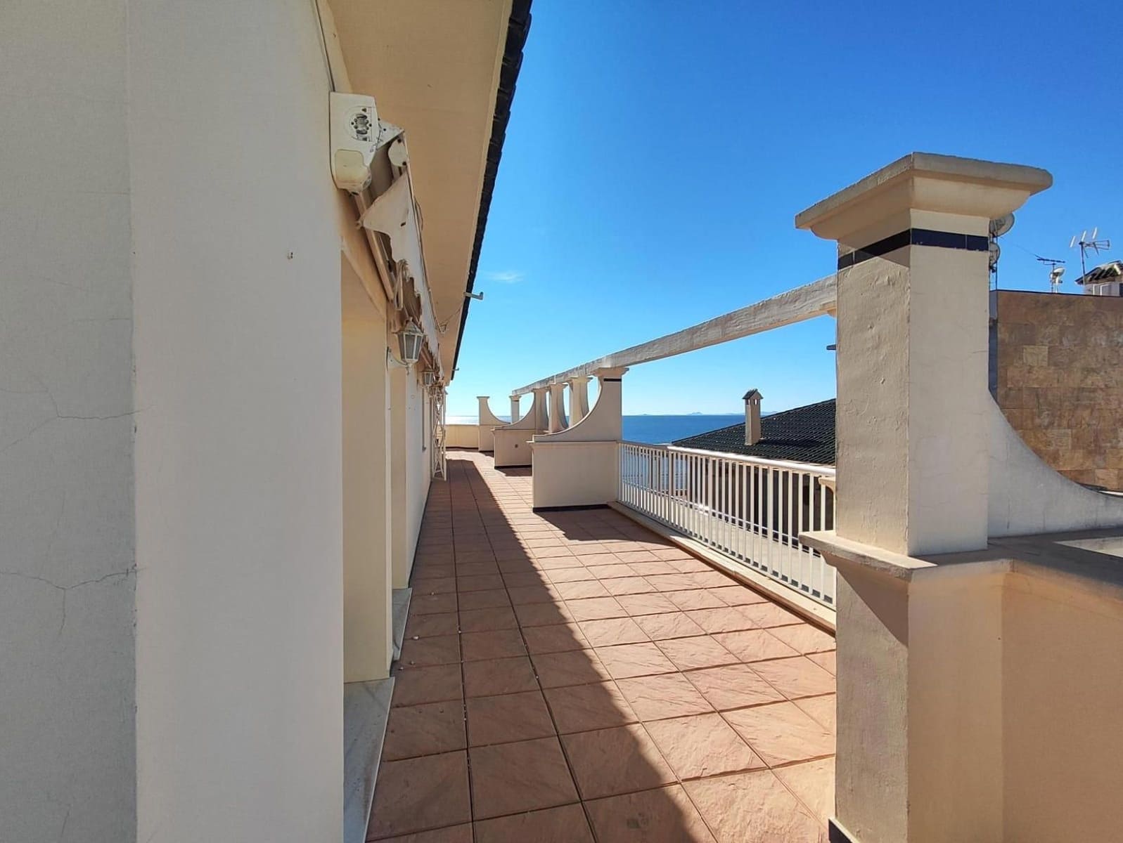 5 Zimmer Penthouse zu verkaufen in Torrevieja mit Garage - 660.000 € (Ref: 9237446)