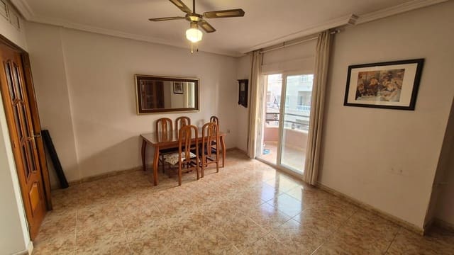 3 chambre Appartement à vendre à Centro - Muelle Pesquero, Torrevieja avec garage - 199 000 € (Ref: 9237454)