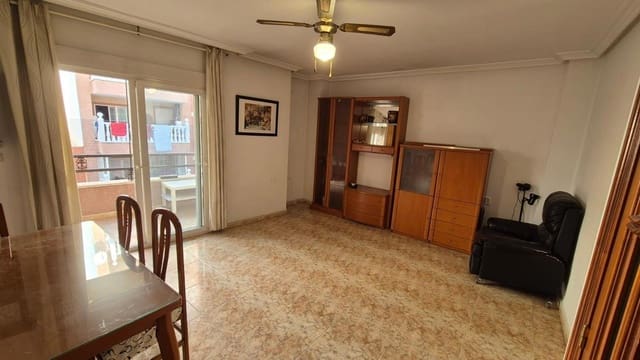 3 chambre Appartement à vendre à Centro - Muelle Pesquero, Torrevieja avec garage - 199 000 € (Ref: 9237454)