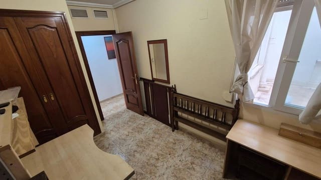 3 chambre Appartement à vendre à Centro - Muelle Pesquero, Torrevieja avec garage - 199 000 € (Ref: 9237454)