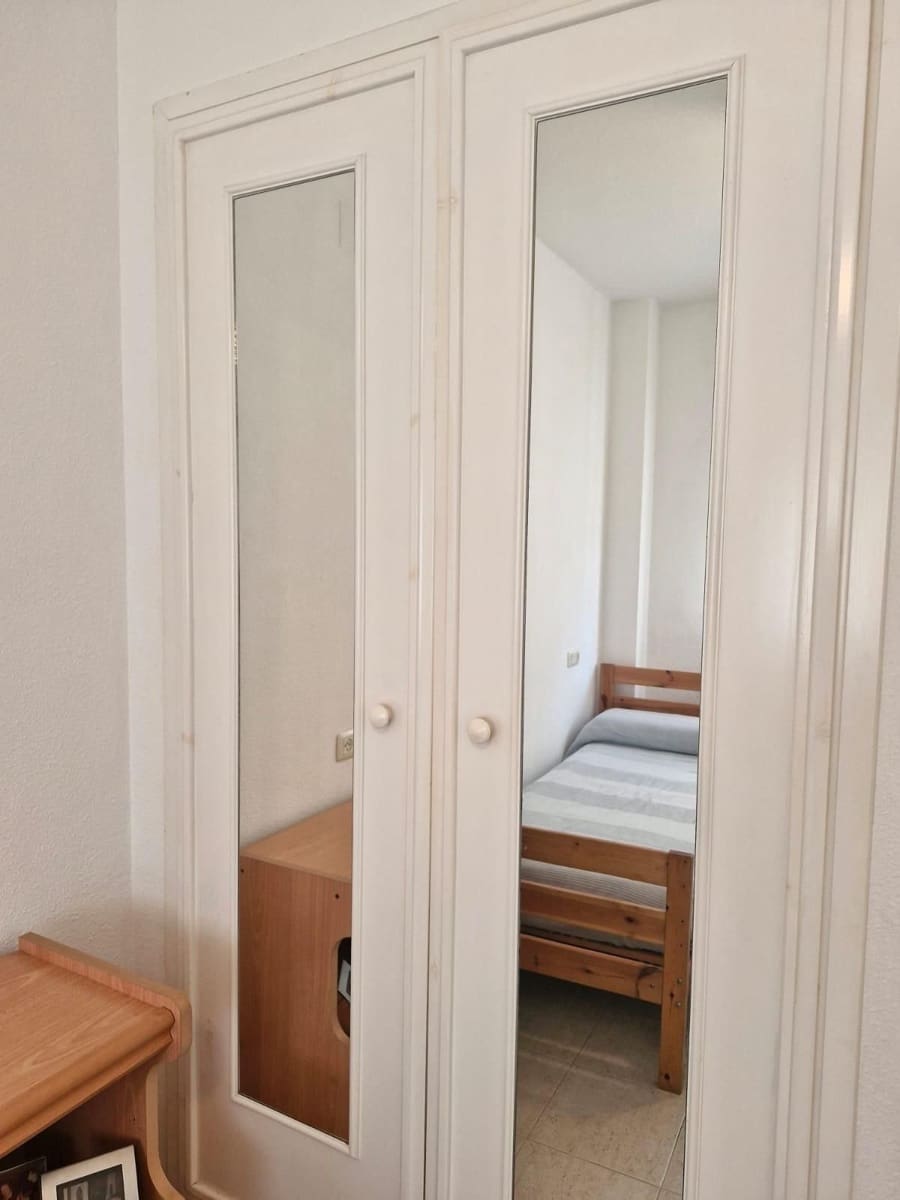 2 sovrum Lägenhet till salu i Torrevieja - 130 000 € (Ref: 9237457)