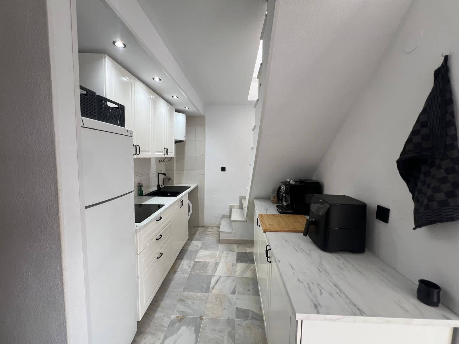 3 soveværelse Penthouse til salg i Torrevieja med swimmingpool garage - € 180.000 (Ref: 9237469)