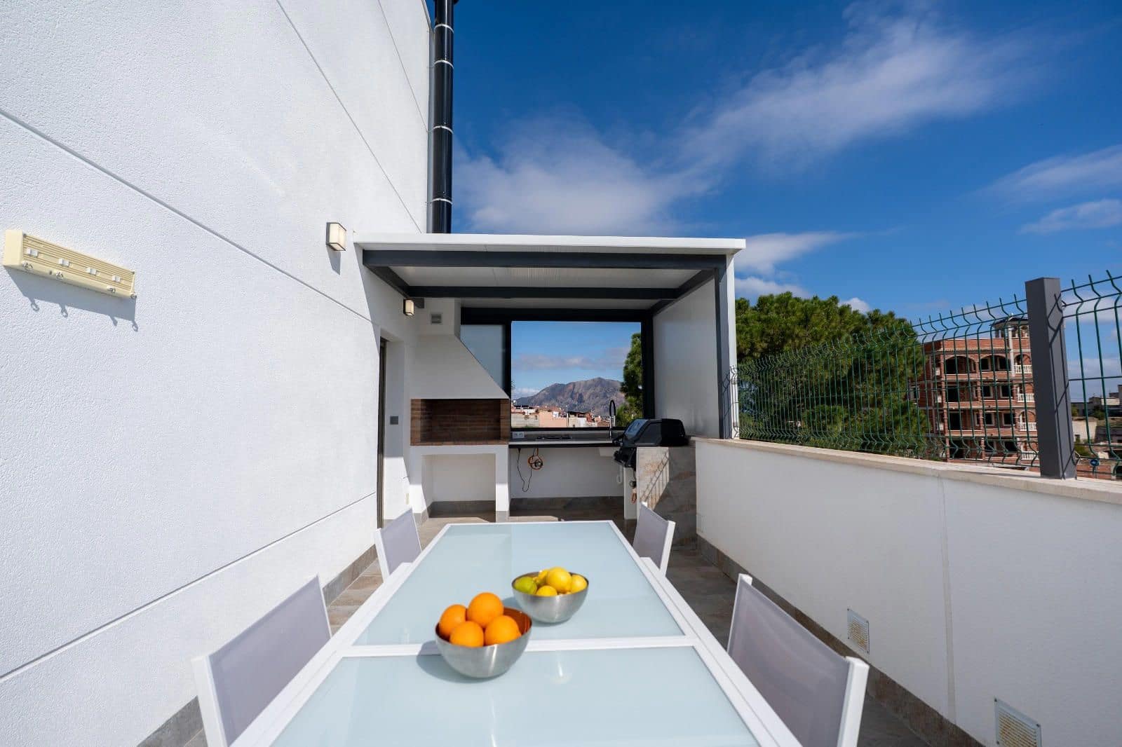 3 soverom Villa til salgs i Bigastro med svømmebasseng garasje - € 329 900 (Ref: 9237493)