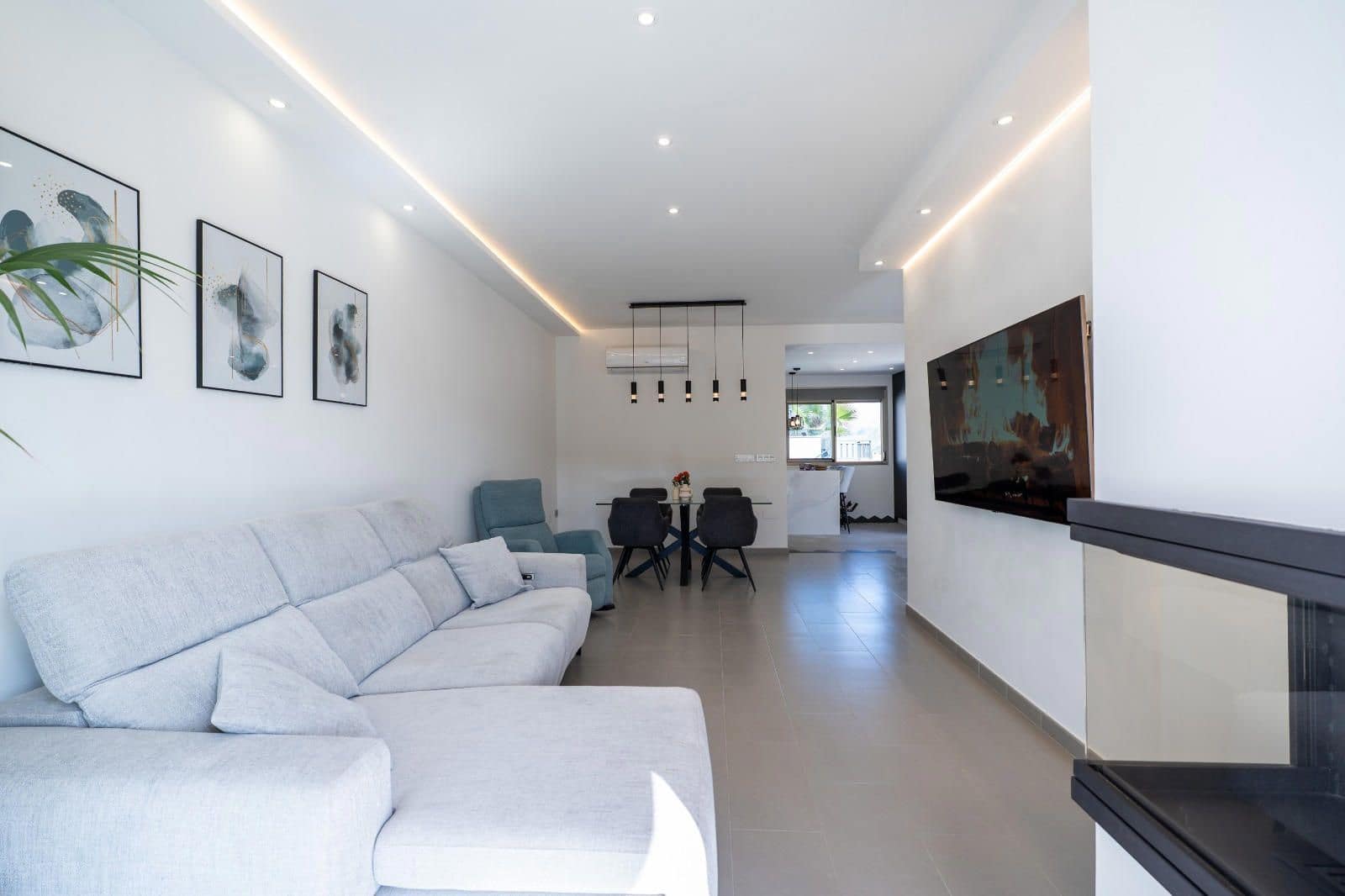 3 soverom Villa til salgs i Bigastro med svømmebasseng garasje - € 329 900 (Ref: 9237493)