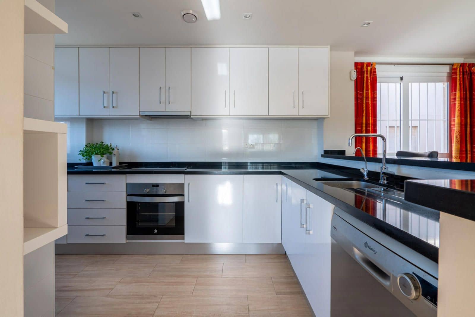 2 sovrum Hus till salu i Torrevieja med pool - 379 900 € (Ref: 9237494)