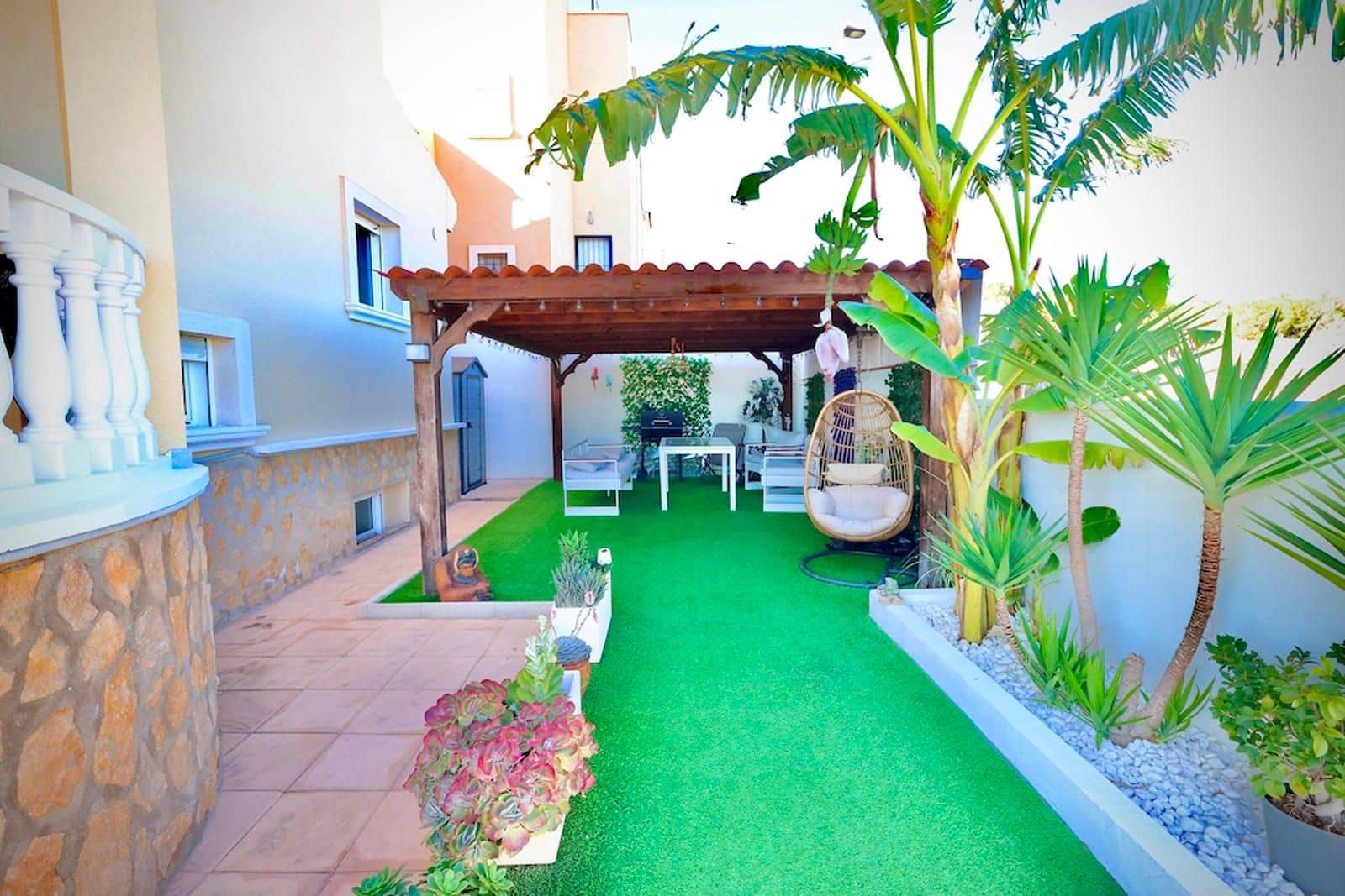 4 chambre Villa/Maison à vendre à San Miguel de Salinas avec piscine garage - 320 000 € (Ref: 9237498)