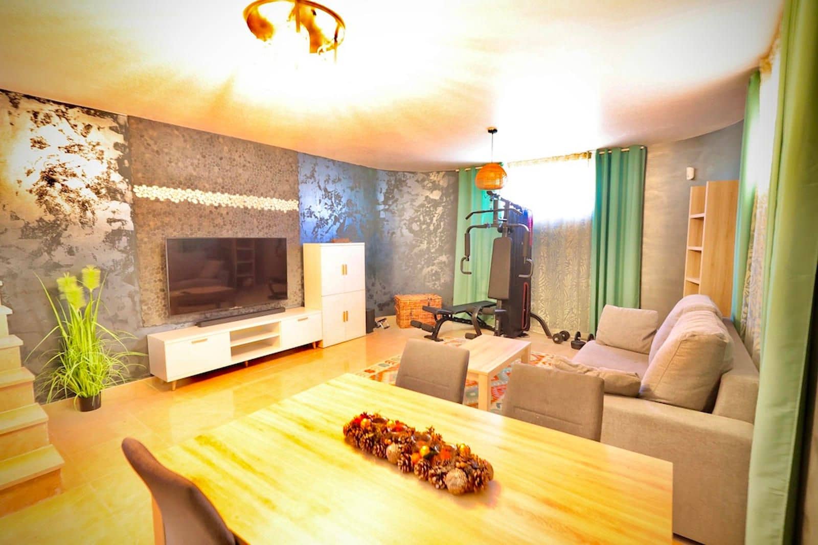 4 chambre Villa/Maison à vendre à San Miguel de Salinas avec piscine garage - 320 000 € (Ref: 9237498)