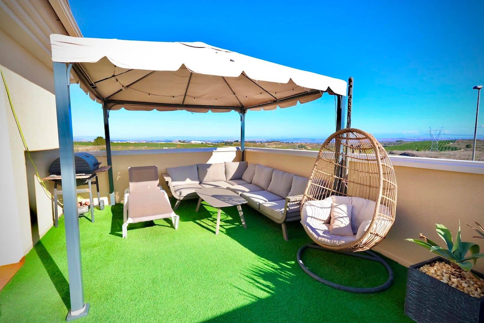 4 chambre Villa/Maison à vendre à San Miguel de Salinas avec piscine garage - 320 000 € (Ref: 9237498)