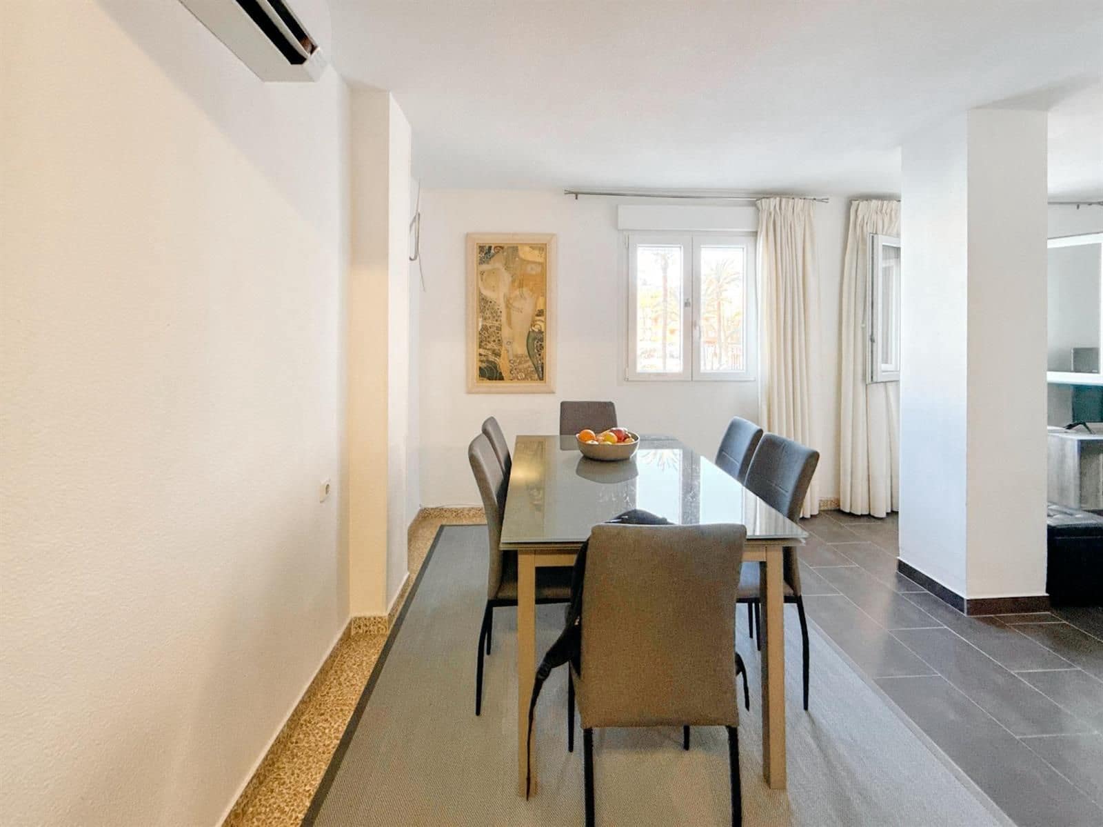 Piso de 3 habitaciones en Torrevieja en venta - 250.000 € (Ref: 9237505)