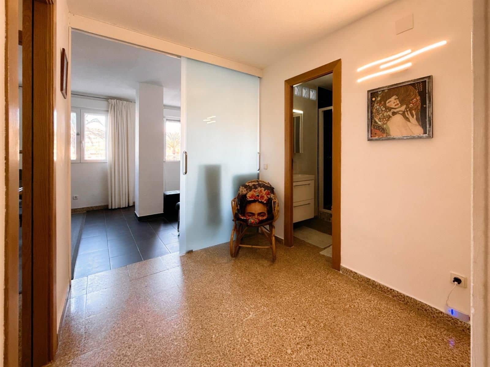 Piso de 3 habitaciones en Torrevieja en venta - 250.000 € (Ref: 9237505)