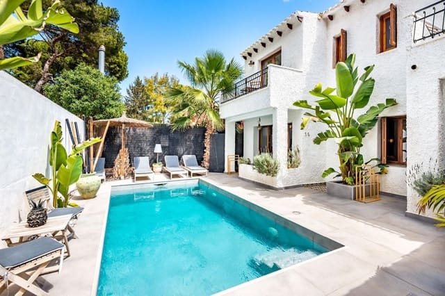 Chalet de 5 habitaciones en Orihuela Costa, Orihuela en venta con piscina garaje - 930.000 € (Ref: 9237508)