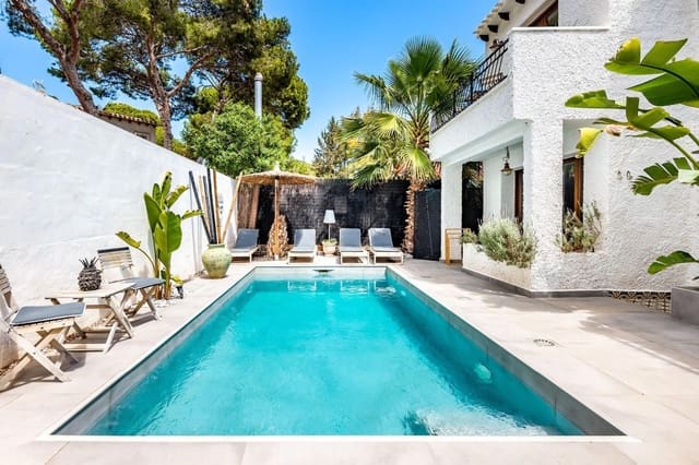 Chalet de 5 habitaciones en Orihuela Costa, Orihuela en venta con piscina garaje - 930.000 € (Ref: 9237508)