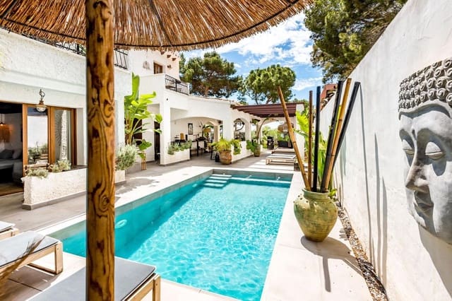 Chalet de 5 habitaciones en Orihuela Costa, Orihuela en venta con piscina garaje - 930.000 € (Ref: 9237508)