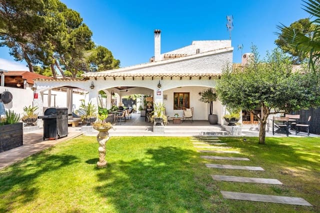 Chalet de 5 habitaciones en Orihuela Costa, Orihuela en venta con piscina garaje - 930.000 € (Ref: 9237508)