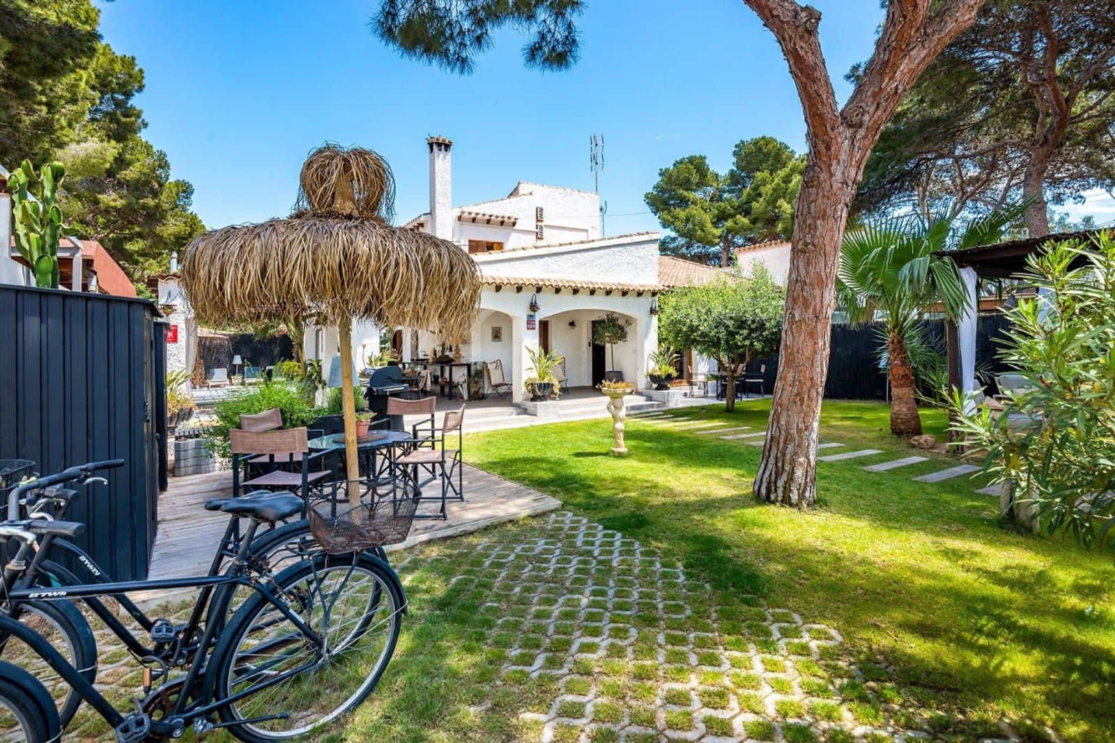 Chalet de 5 habitaciones en Orihuela Costa en venta con piscina garaje - 930.000 € (Ref: 9237508)